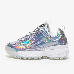 NWOT Fila Disruptor II Sneakers